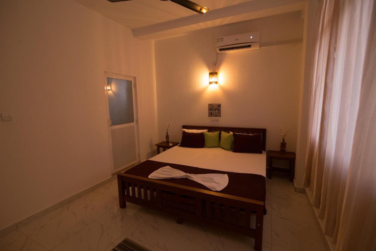 City Sunrise Hikkaduwa Exterior photo