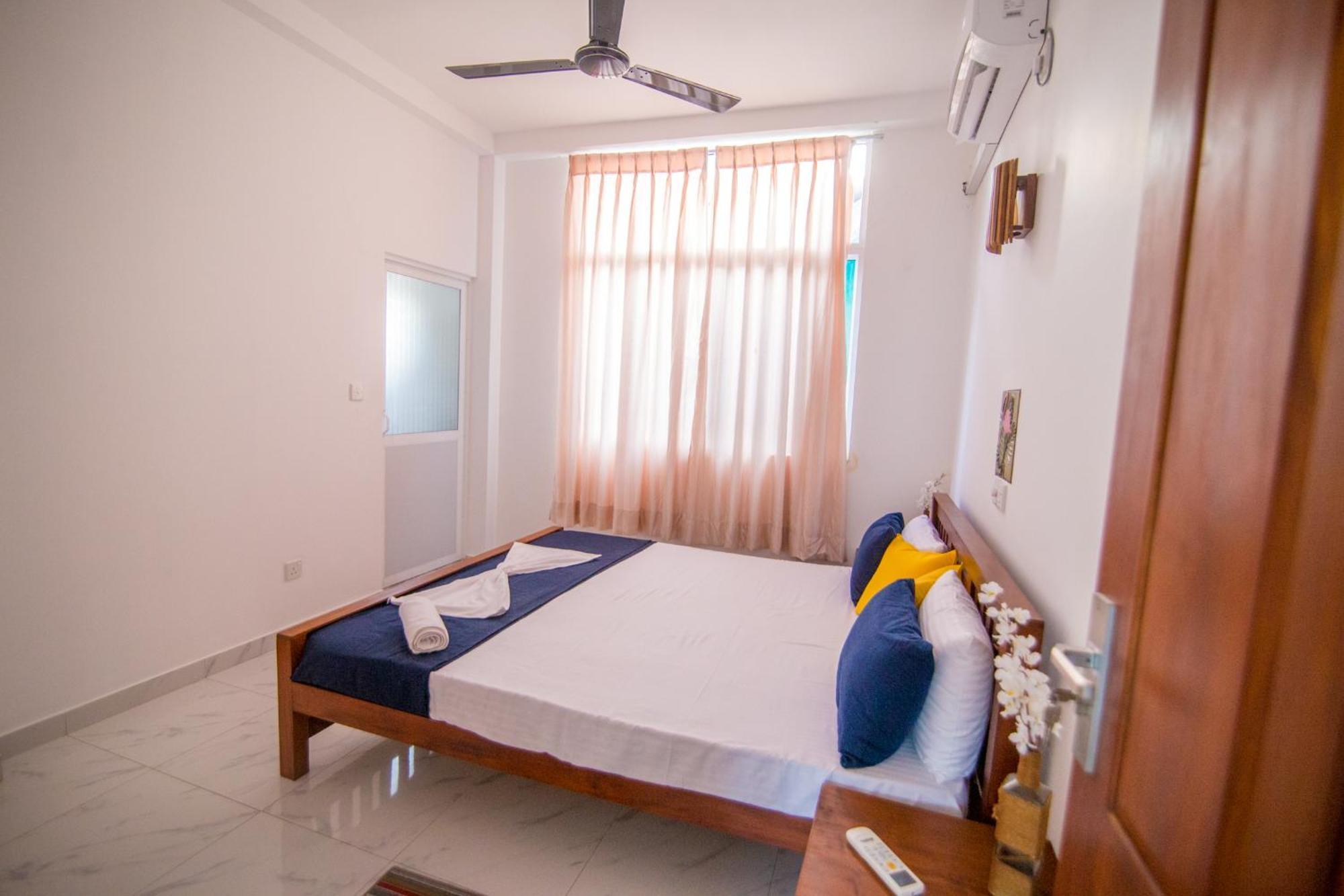 City Sunrise Hikkaduwa Room photo
